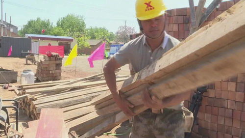 建筑木工石新 希望能為家鄉(xiāng)的建設出一份力